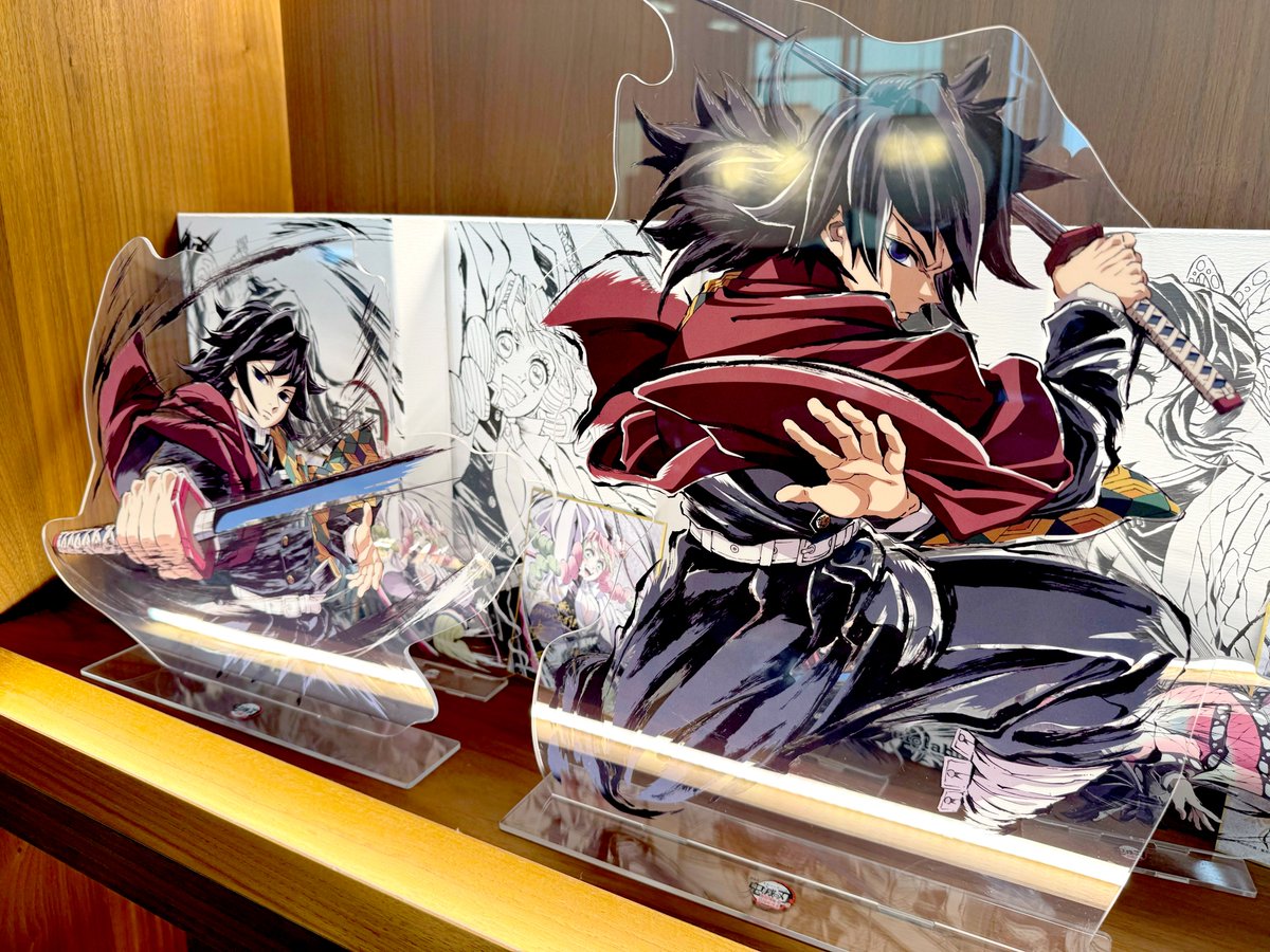 C107 webshopくじ A賞 鬼滅の刃 ビッグアクリルスタンド 鬼滅の刃 c107