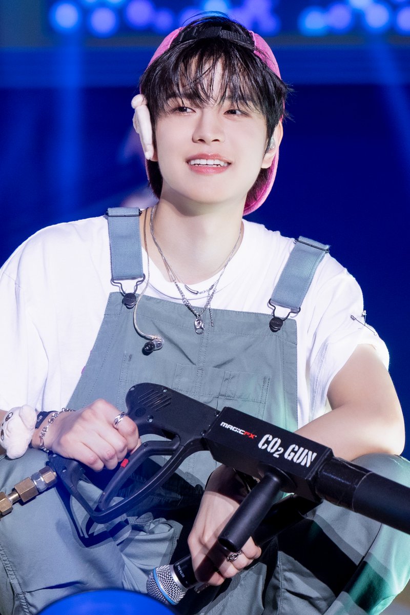 LIVE Blu-ray Stray Kids Fan Connecting 2024 