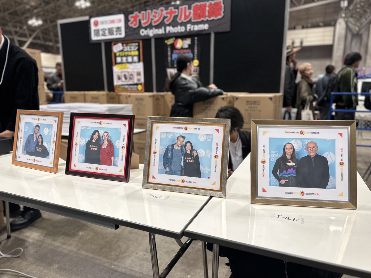 TOKYO COMIC CON 写真額縁 TOKYO COMIC CON 写真額縁 Amazon.co.jp