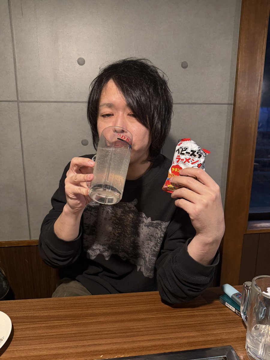 マイナス9万叩くと逆に酒が美味い ベビースターで飲む、戒めにな 明日