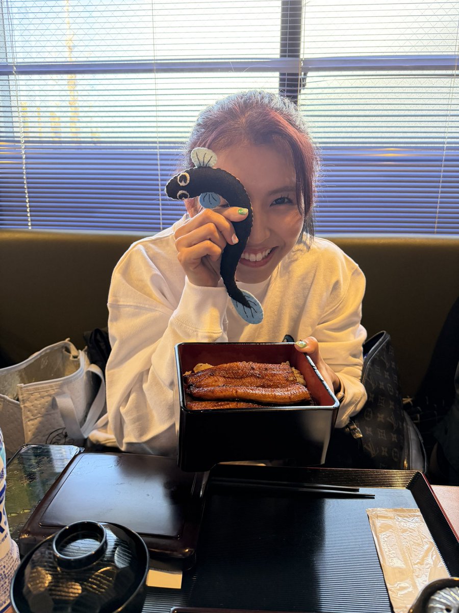 ぱんちゃん 璃奈😈⚡️仏モード👌 (@panchanrina) / Posts / X