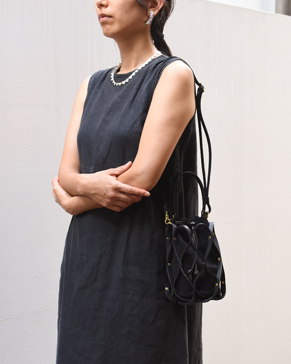 Organ新作】ハニカム巾着バッグ(G-98) ハニカム構造で作り上げた革の