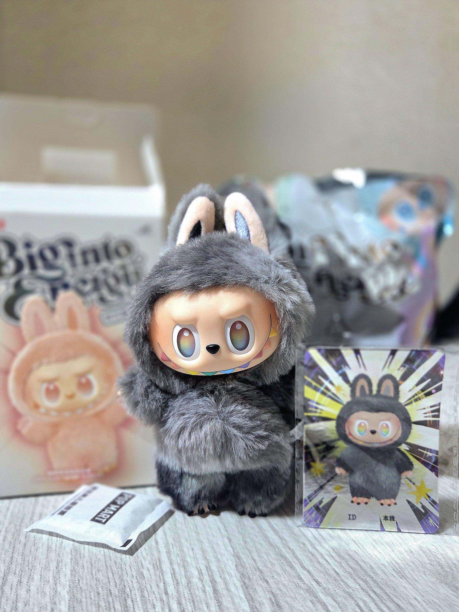 POPMART ラブブシークレット Big into Energy ラブブ シークレット