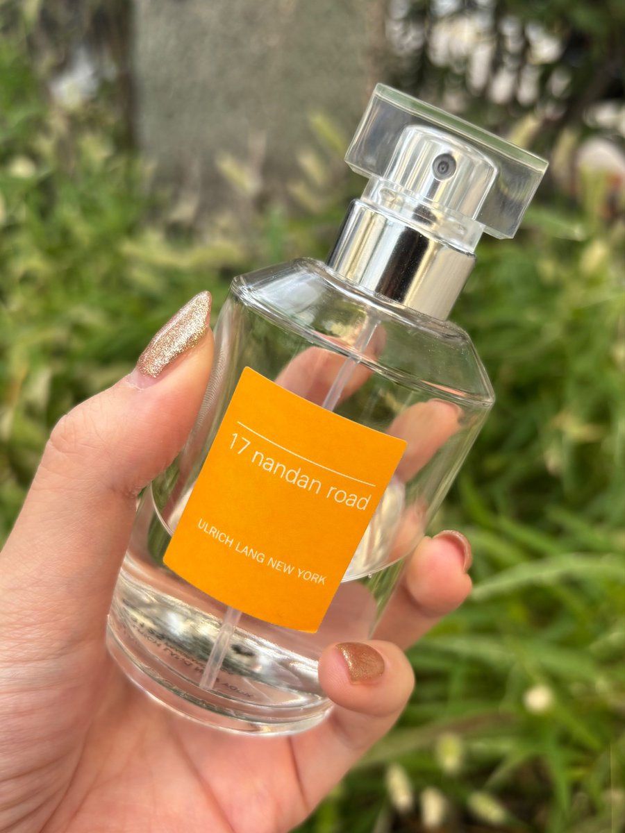 Ulrich Lang New York ｜17 ナンダン ロード 秋の訪れを感じさせて