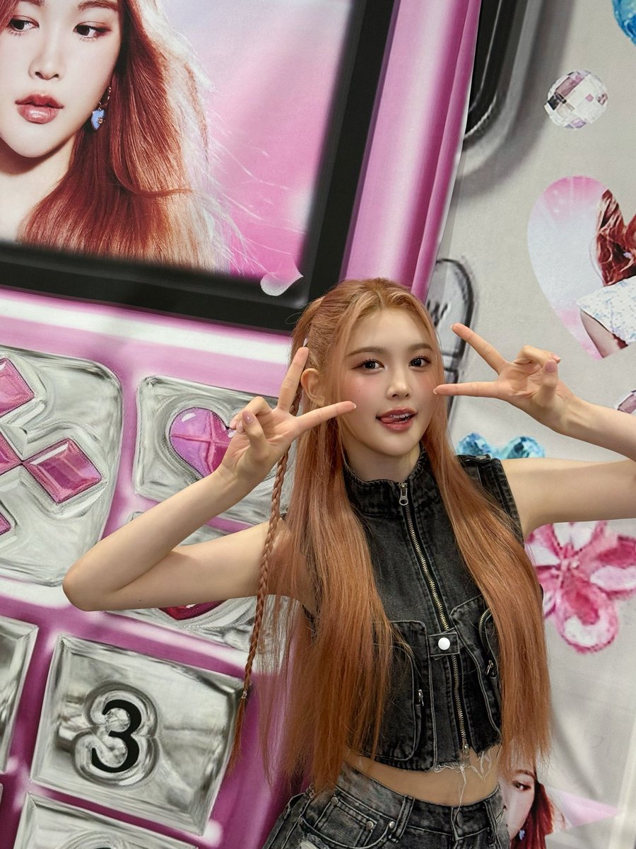 エイナ嬢、STYLE期の音楽番組スタイリング天才すぎて後世に語り継ぎ