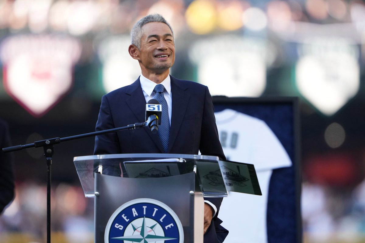 イチロー の殿堂入りセレモニーが執り行われ、背番号『51』が正式に