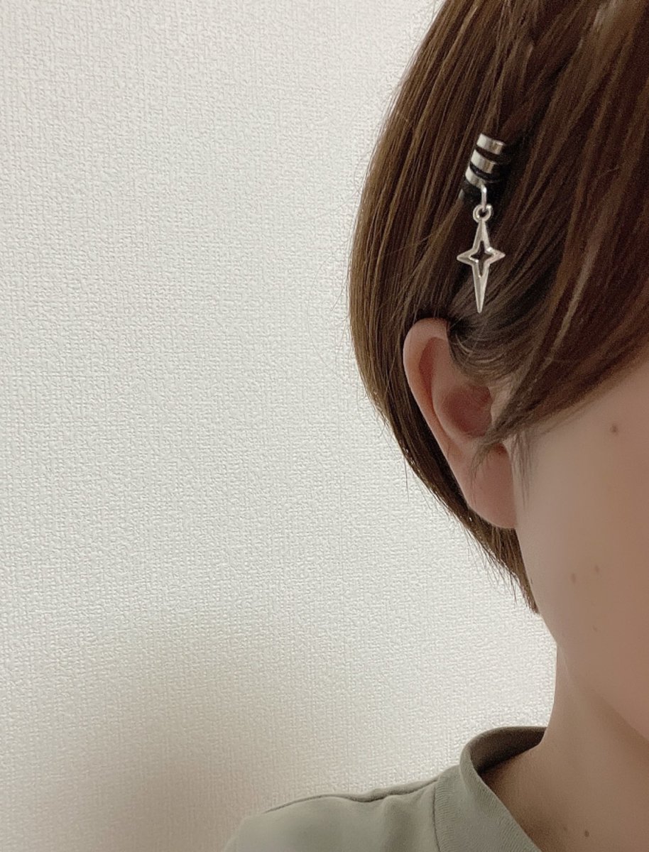 newビジュでそたが付けてるヘアアクセ見つけたから買っちゃったんだ