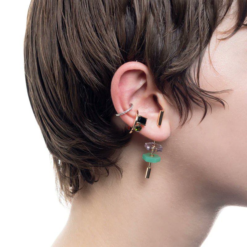 椎名林檎 さん衣装】 🟥第74回NHK紅白歌合戦⬜ «メドレー» 椎名林檎