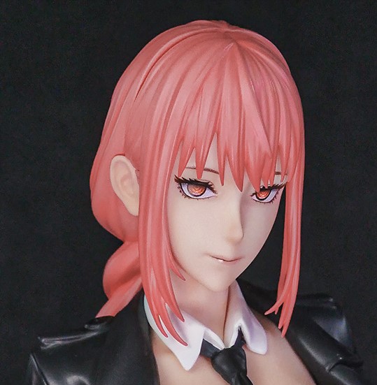 彩色原型公開❗ 【海外】Dodomo Studio、『チェンソーマン』の『マキマ