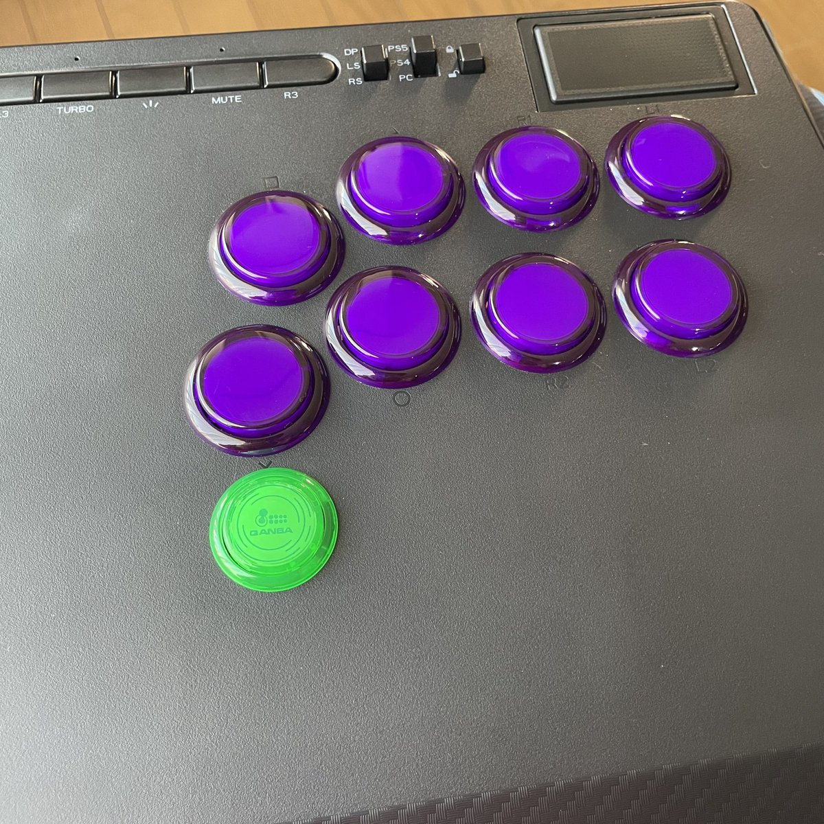 QANBA TITAN ボタン増設」 | TYPE-Cにするのに穴開けちゃったから