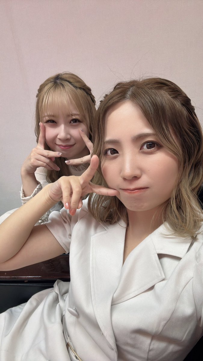 みんな載せてるけど このみんな爆笑してる写真好きすぎる😂 あと