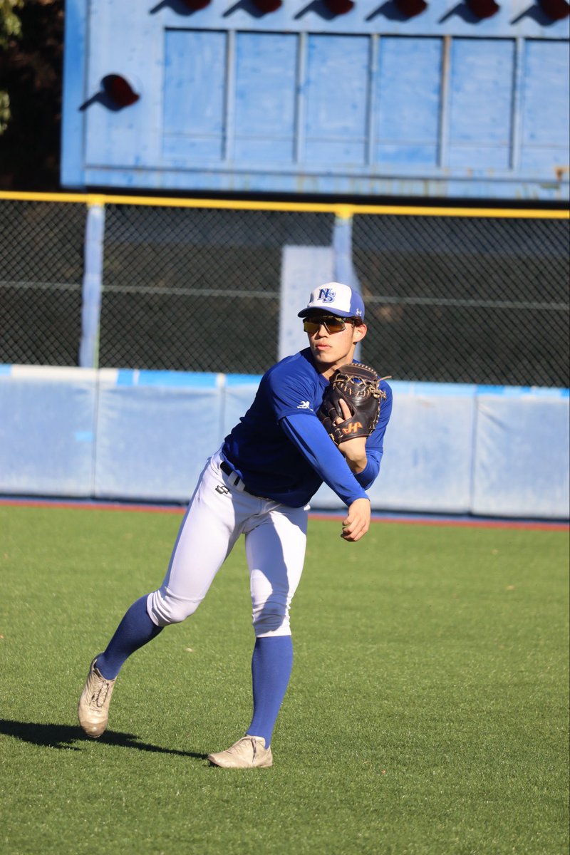 日本体育大学野球部グランドコート 日本体育大学野球部グランドコート