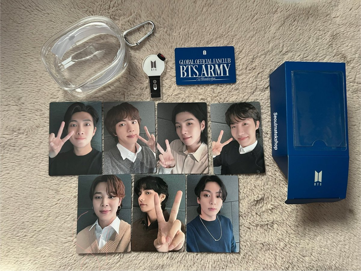 BTS 11th ARMY MEMBERSHIP KIT have started arriving! 💙 Outbox