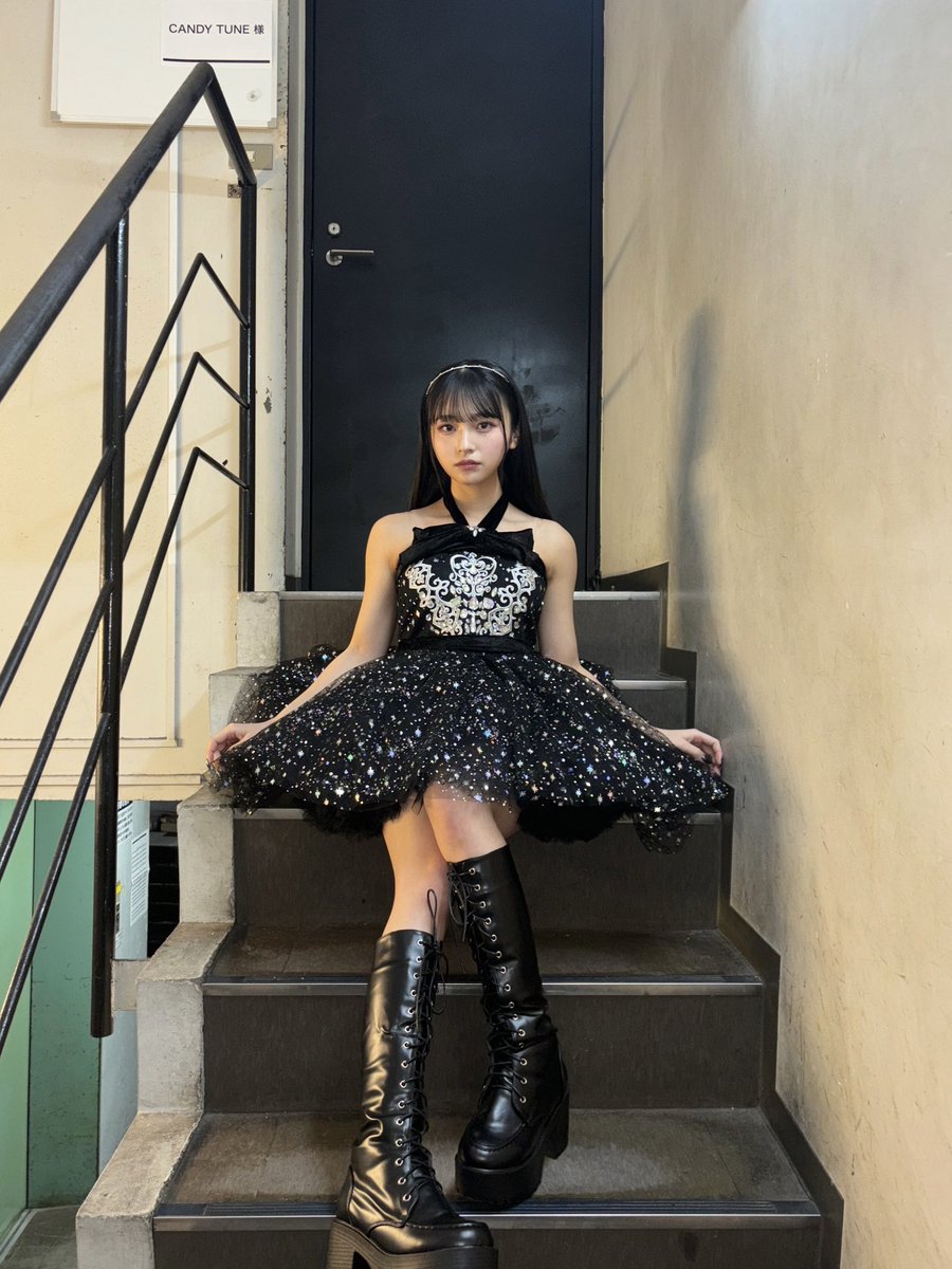 11/30 オンライン特典会🐈‍⬛🖤 なんとお気に入りの生誕衣装で