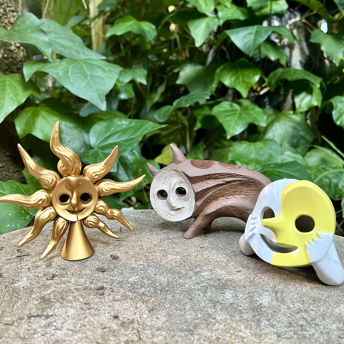 一年がんばったご褒美に🎁 海洋堂 ミニチュアシリーズ ＼ 記念館お庭で