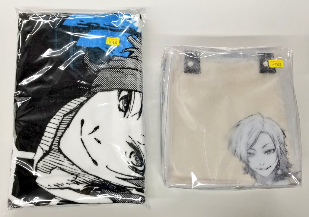 ブルーロック ミヒャエル・カイザー Tシャツ 缶バッジ ビッグタオル