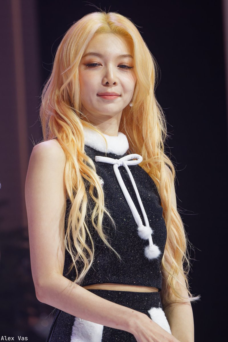 241224 Dreamcatcher 7 Doors of Christmas: A Lucky Encore in Seoul