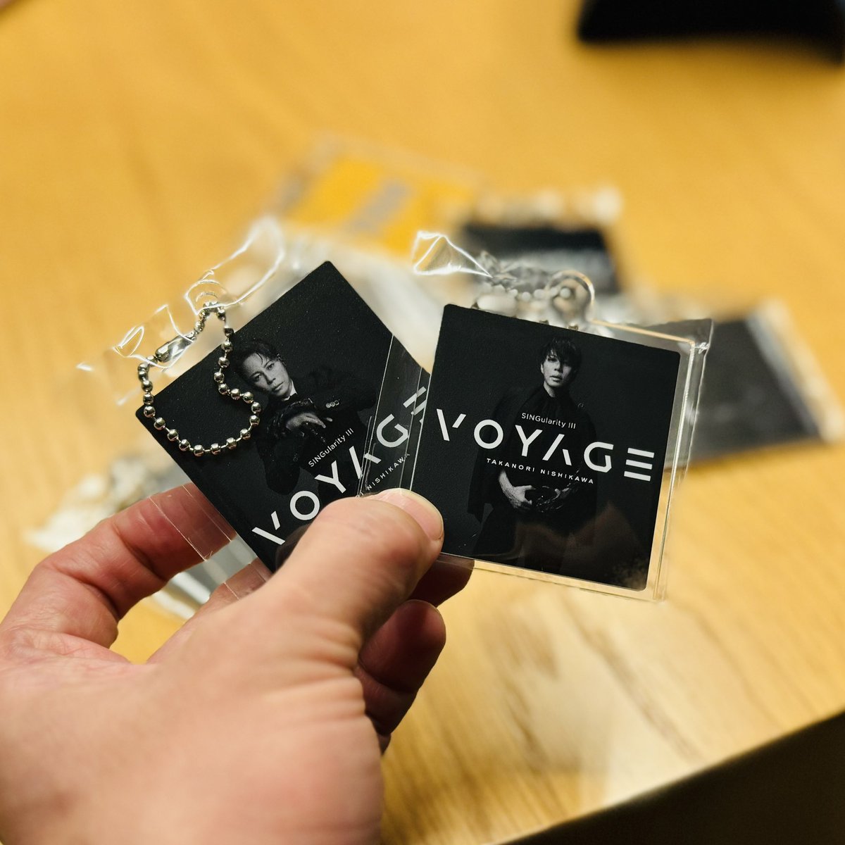 アクリルキーホルダーが数種類あるようです♪ #TNNK #VOYAGE