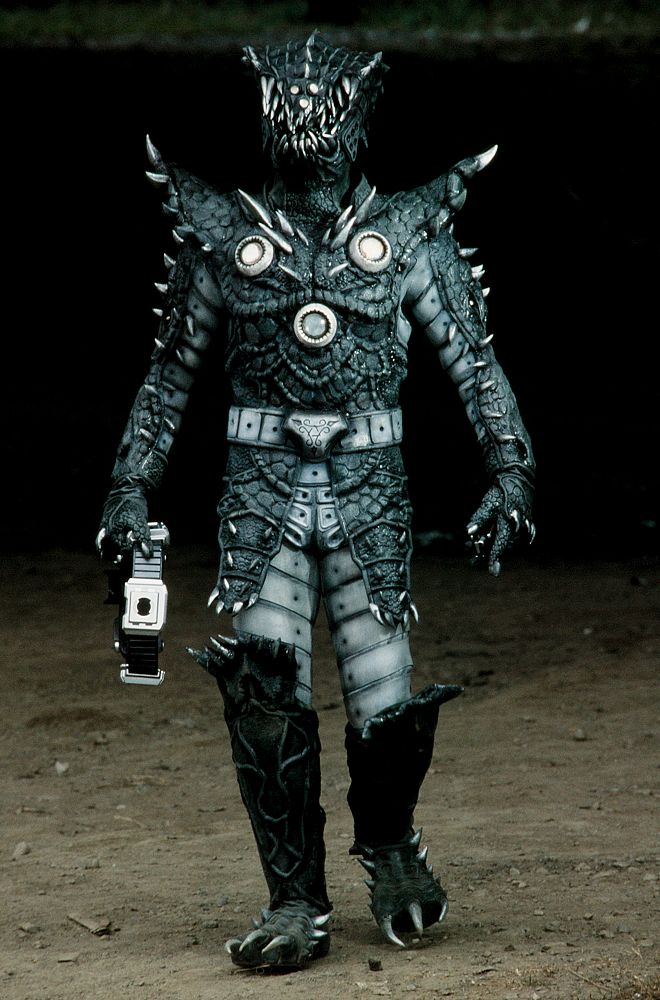 仮面ライダー555 『クロコダイルオルフェノク』 ワニの特性を備えた