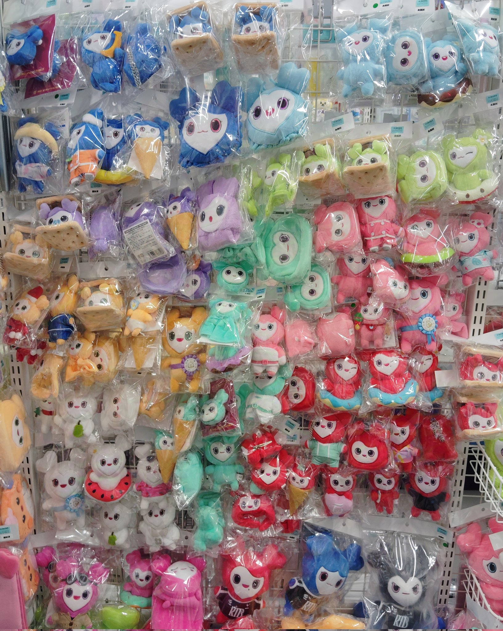 twice popup イヤホンポーチ ナヨン ナブリー TWICE ナヨン ナブリー