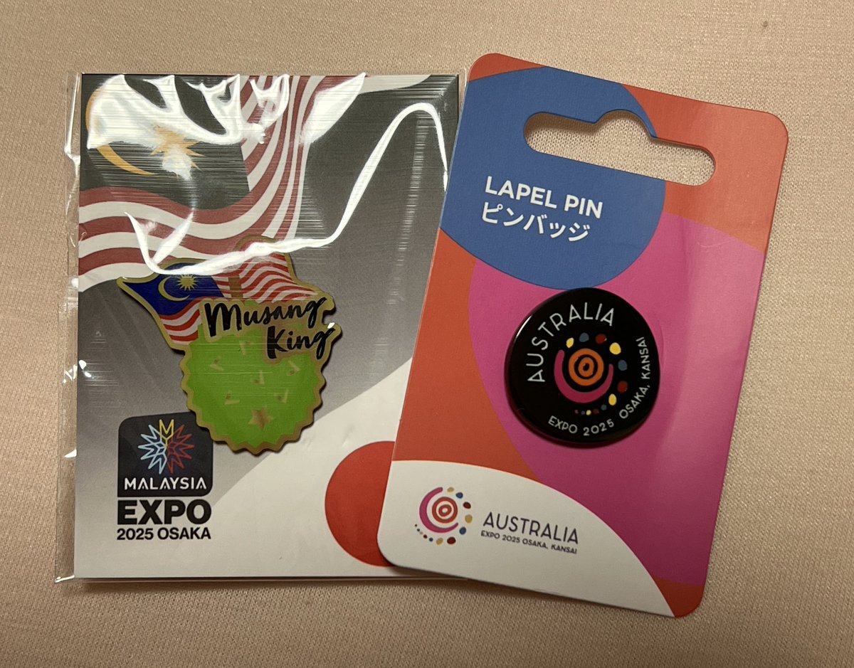 今日購入したピンバッチは オーストラリアは公式ライセンス商品って