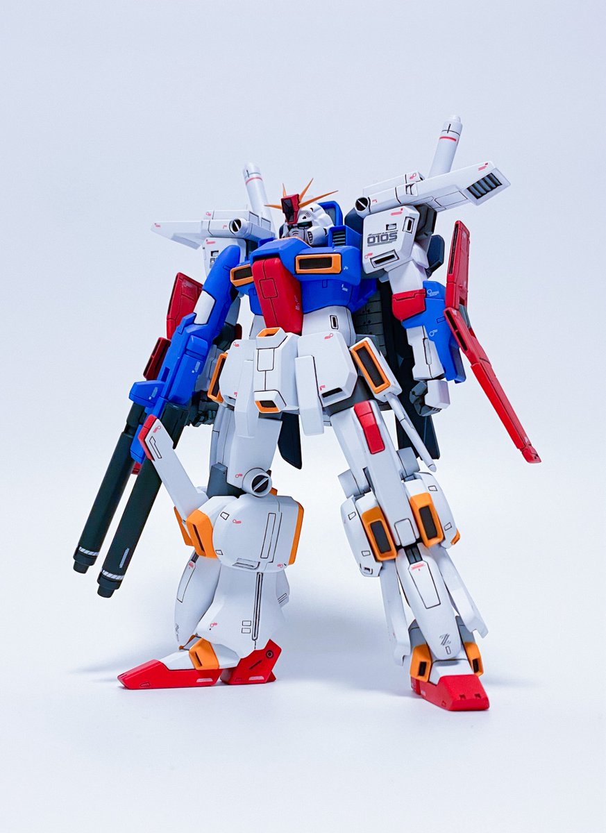 B-CLUB 1/144 ZZガンダム Ver.Ka 原型 : 小松原博之(STUDIO RECKLESS