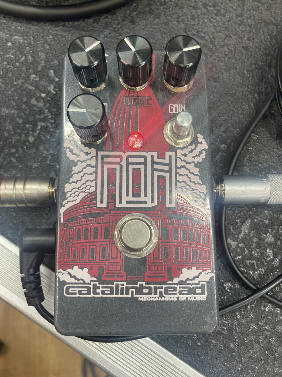 Catalinbread RAHというエフェクターです。中古。 レッド