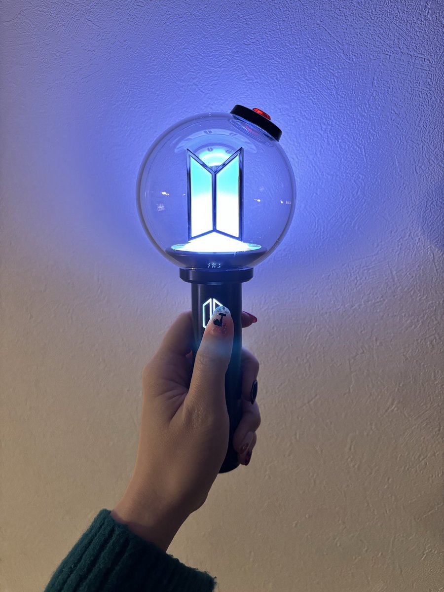 アミボム来てた💜 ポラロイド風のトレカに大阪のホビ🫠💕💕💕 好きだ