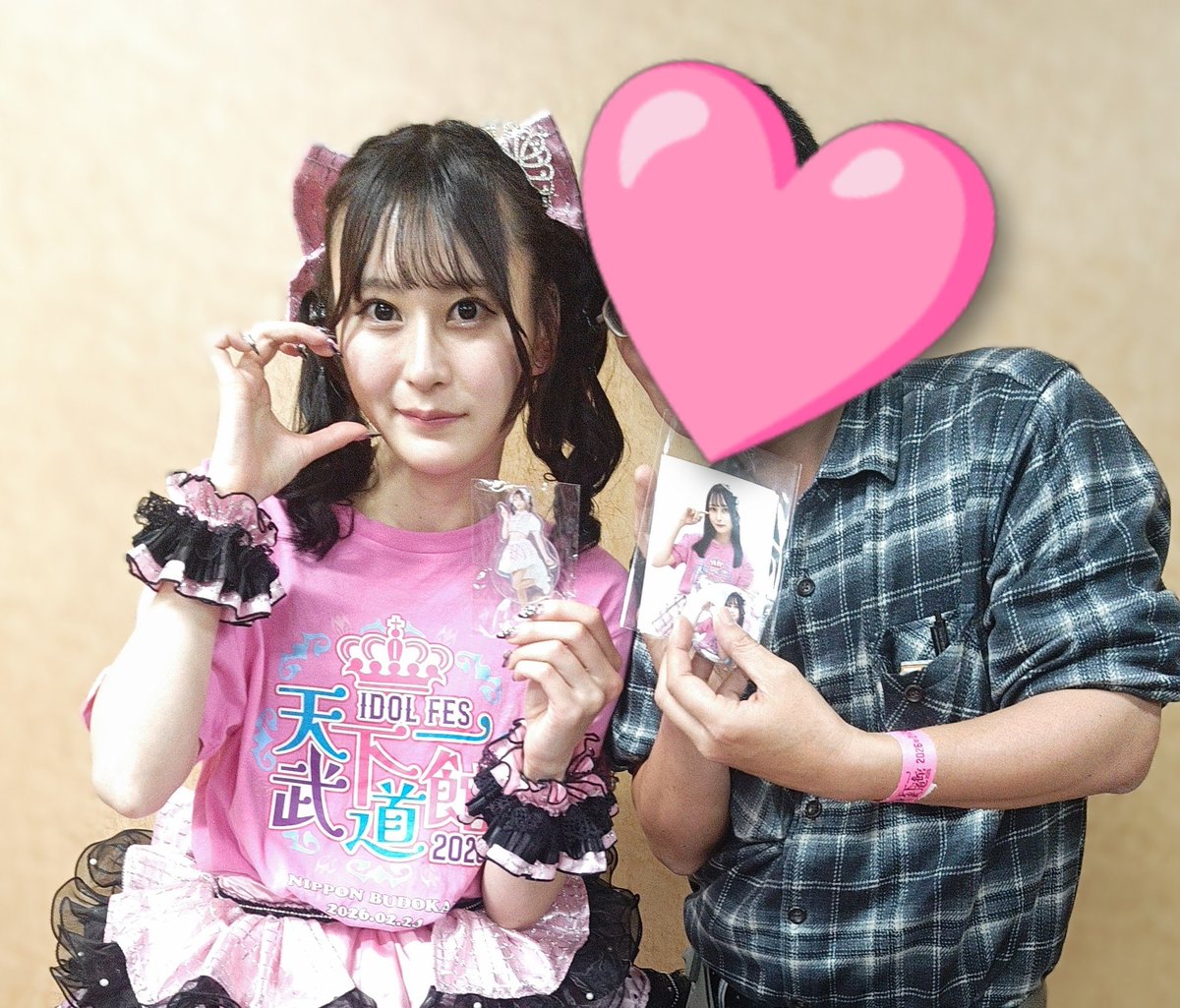 チェキは断念😱たまたま写メ券1枚持っていたので、写メで1枚📷️この