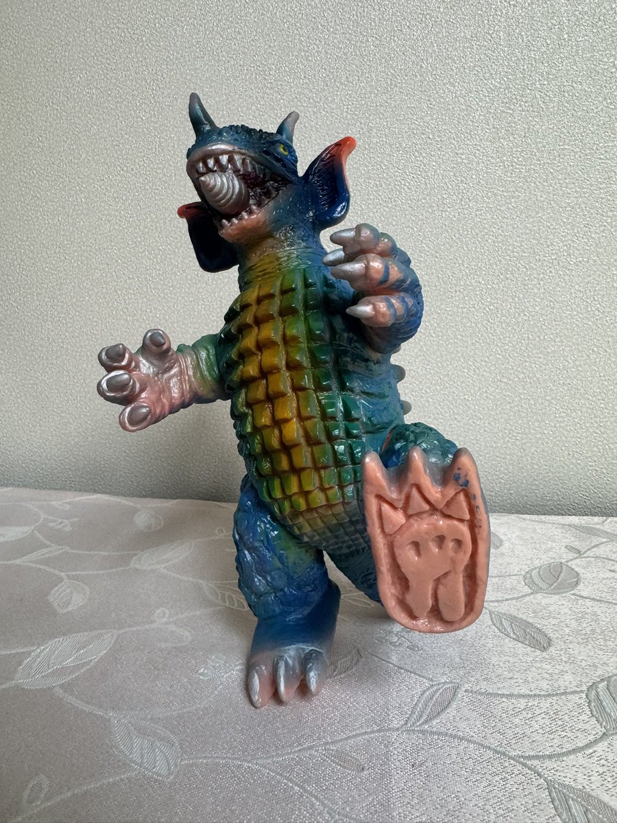 でっかいキョウアクザウルスの二匹目！ 大好きな緑色の彩色に