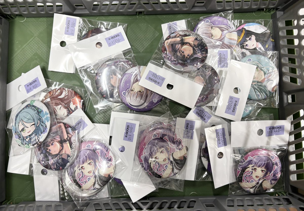 入荷情報】 バンドリ Roselia 缶バッジ 纏めて入荷しております！ 是非