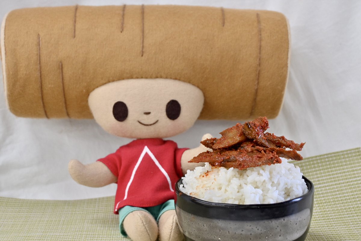 ヘルシー♪ 今日は「ご飯がススムキムチ」の日🍚🥢 ごぼっちは八恵堂