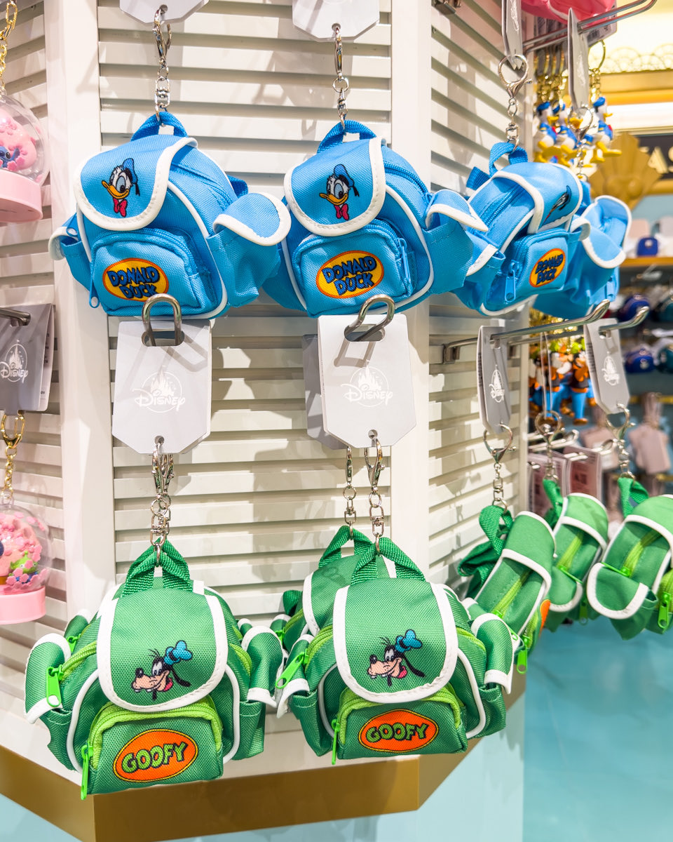 リュックデザイン！ 「ディズニーストア」 ミッキー、ミニー、ドナルド