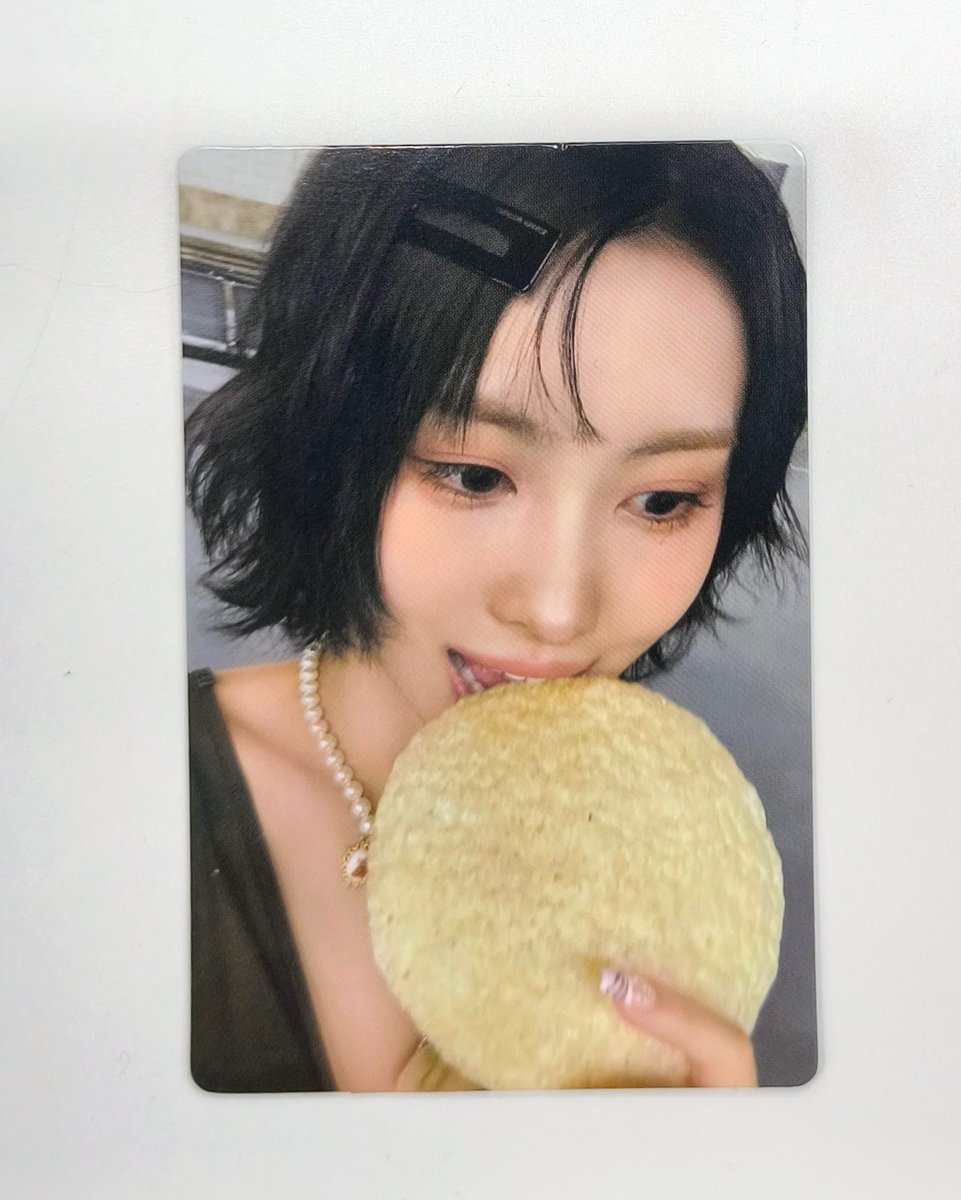 TWICE 🍭 【入荷情報】 モモちゃんのサノクトレカが入荷いたしました