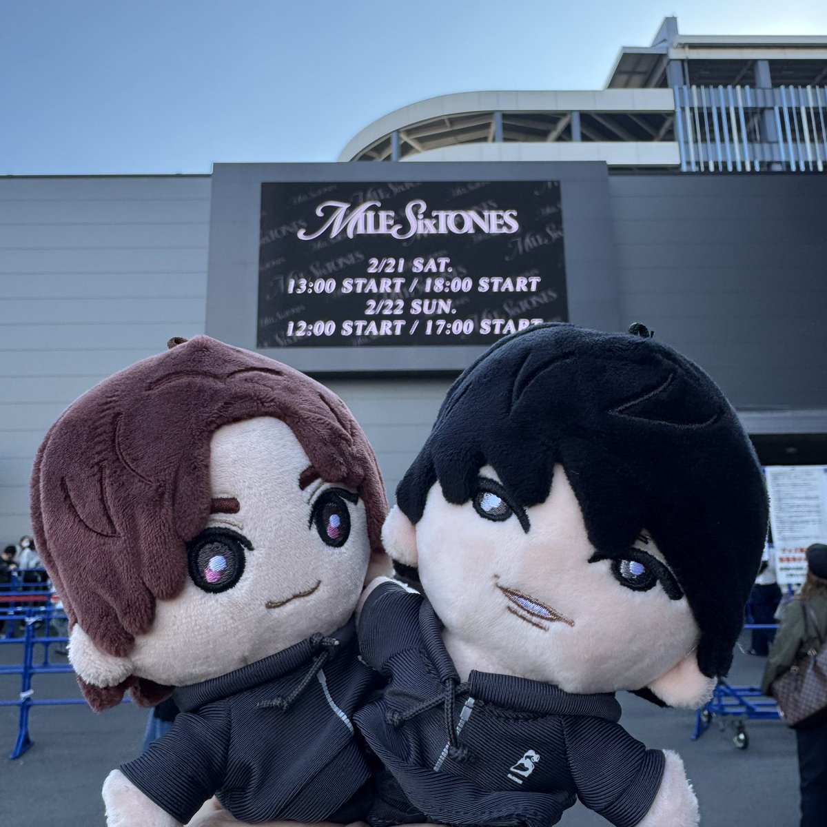 MILESixTONES初日💎✨ 青空に映えるツアトラを肉眼で見れて感無量