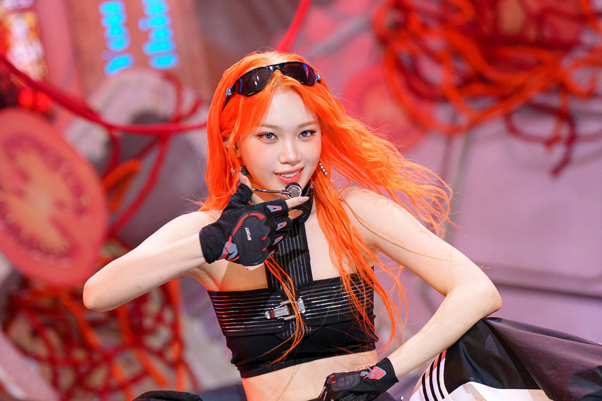 Chaewon • 채원 • チェウォン 「251026」 📸 LE SSERAFIM • 르세라핌