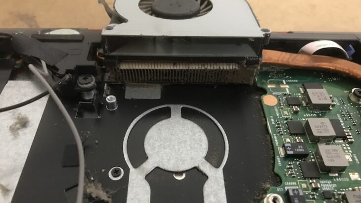 爆速】IdeaPad 330 メモリ16GB SSD1TB 換装済み 動作良好 パソコンの