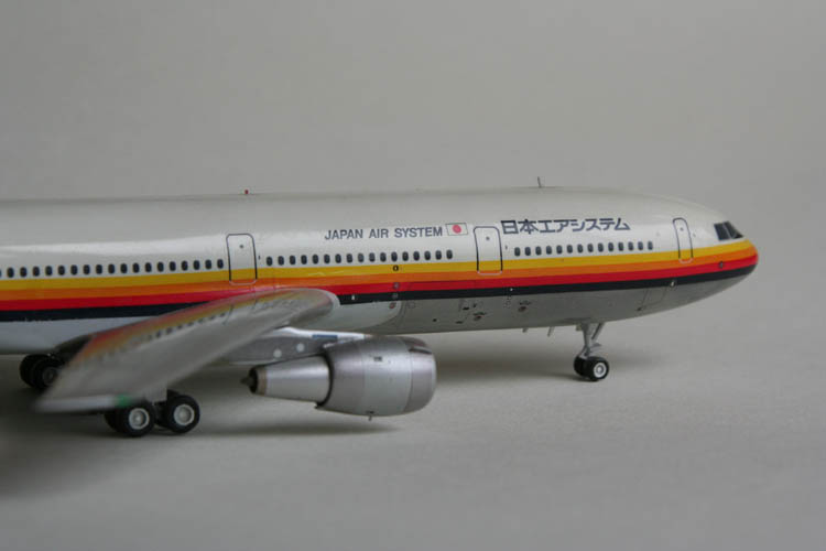 マクダネルダグラスDC－10－30【日本エアシステム】 : 犬