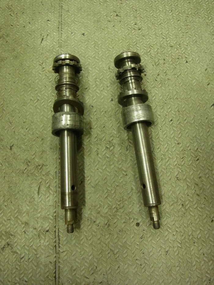 1971FLH1200 フロントフォーク : Vintage motorcycle study