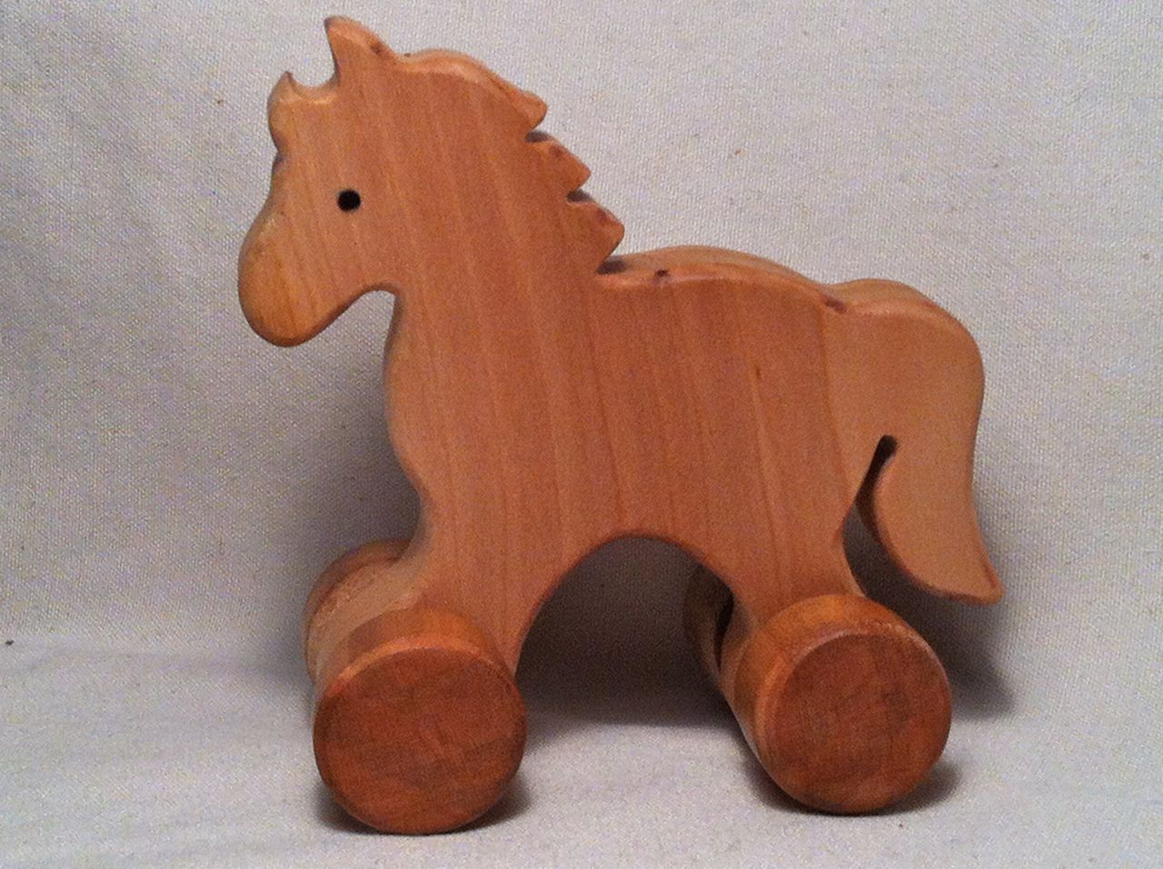 木工動物 車輪付き 馬タイプ二頭 : 布と木と革FHMO-DESIGNS(ｴﾌｴｯﾁｴﾑｵｰ