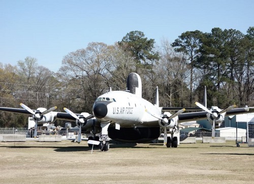EC-121 早期警戒機から空中管制機へ : TUGARUYA 津軽屋PJ日記
