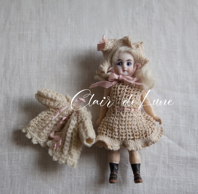 アンティーク ピンクのリボンの女の子 オールビスクドール