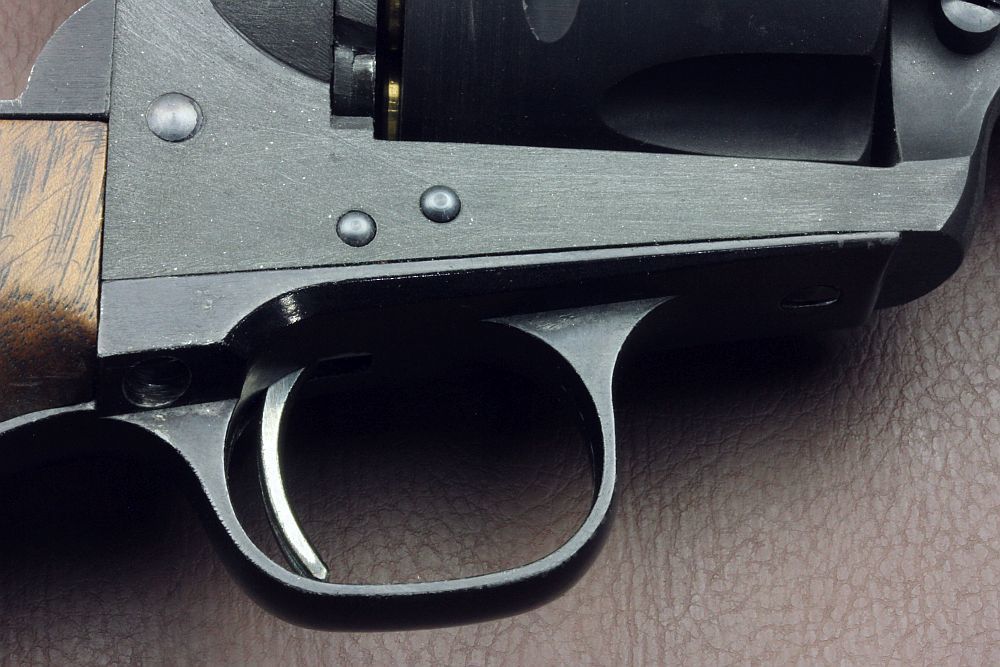 44-40のシングル アクション アーミー : 