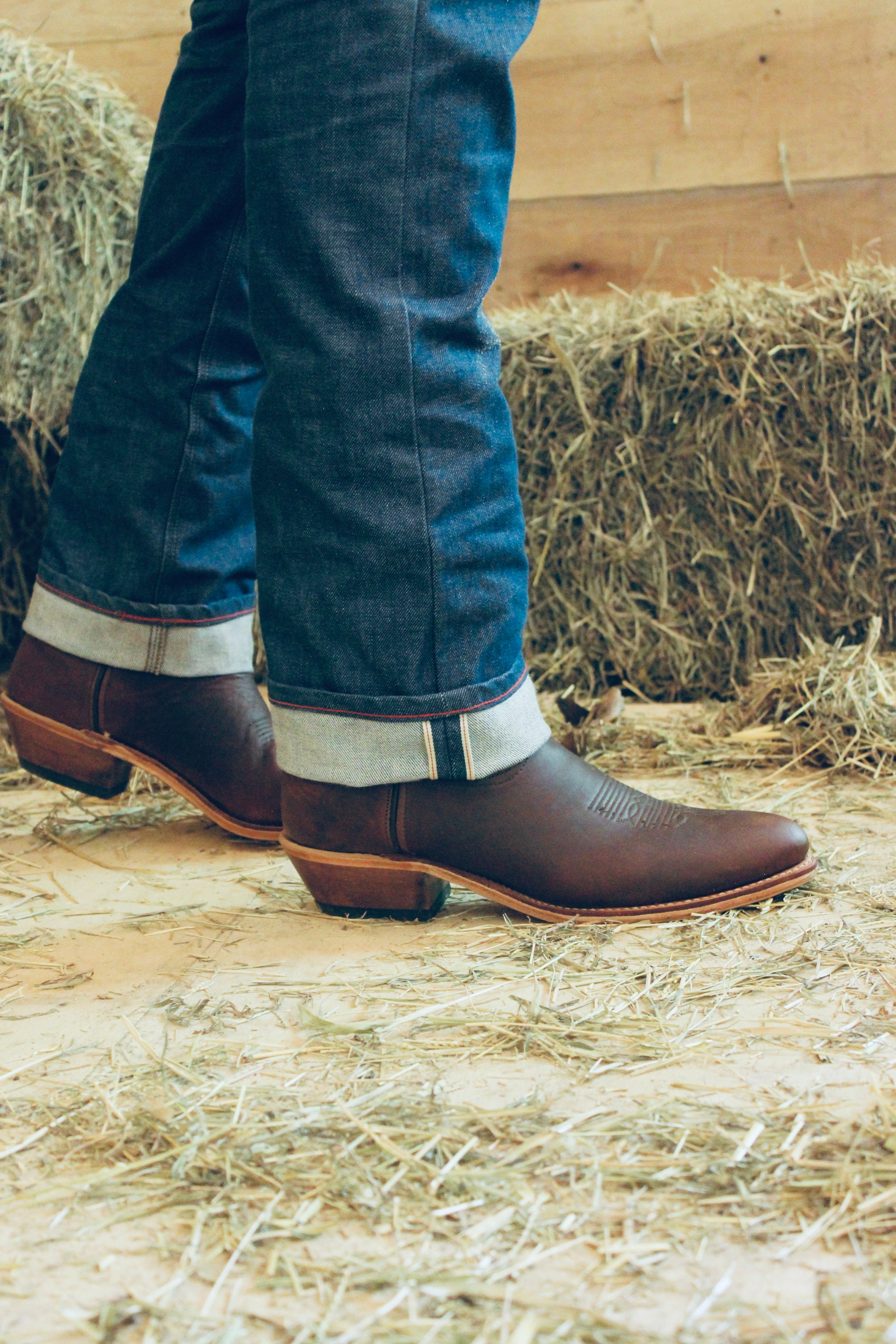 Men's Round Toe Brown Kudu Chromexcel – Pearl Boot Company