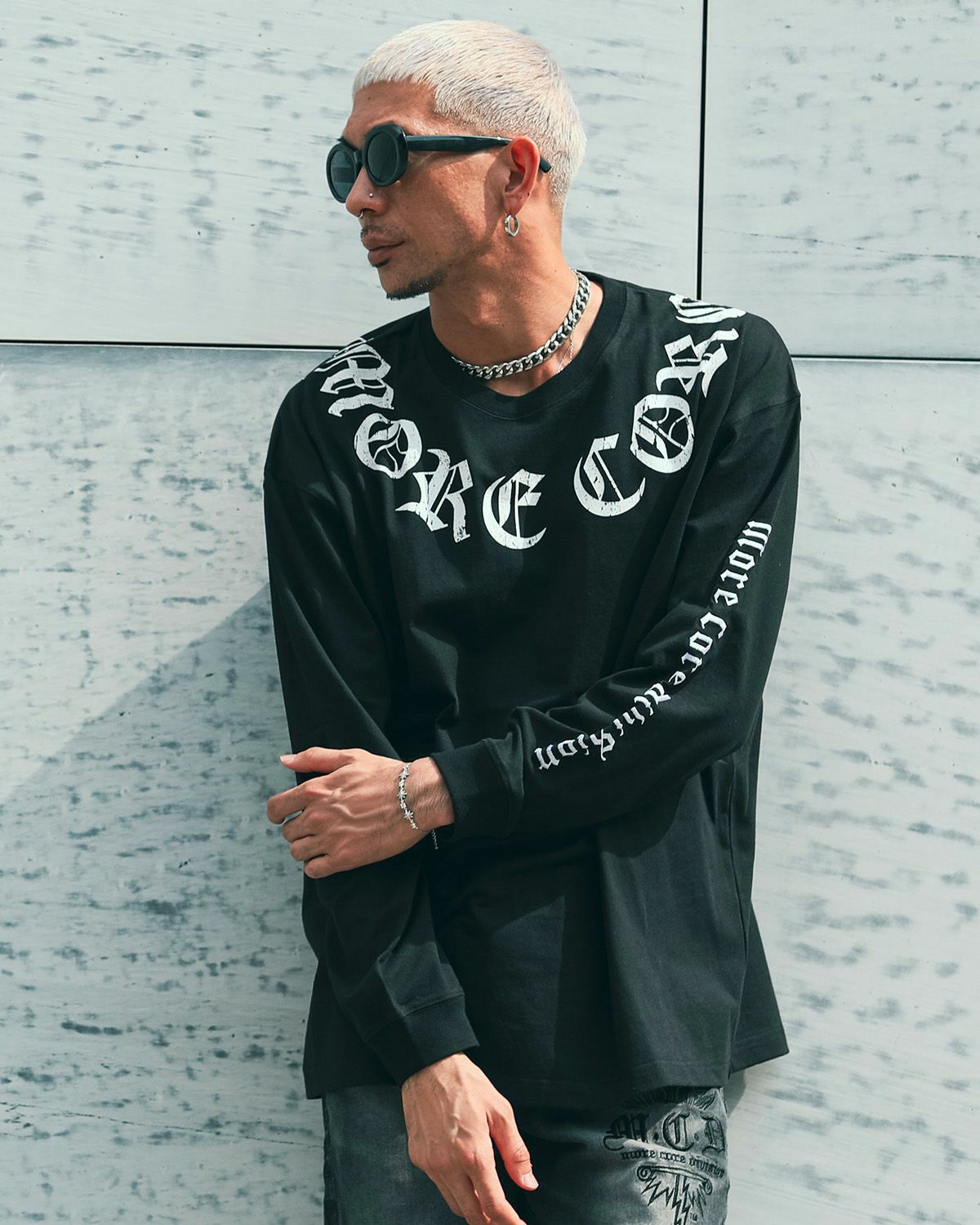 MCD] アラウンド ザ ネック ロゴ ロンT | PEET ONLINE STORE