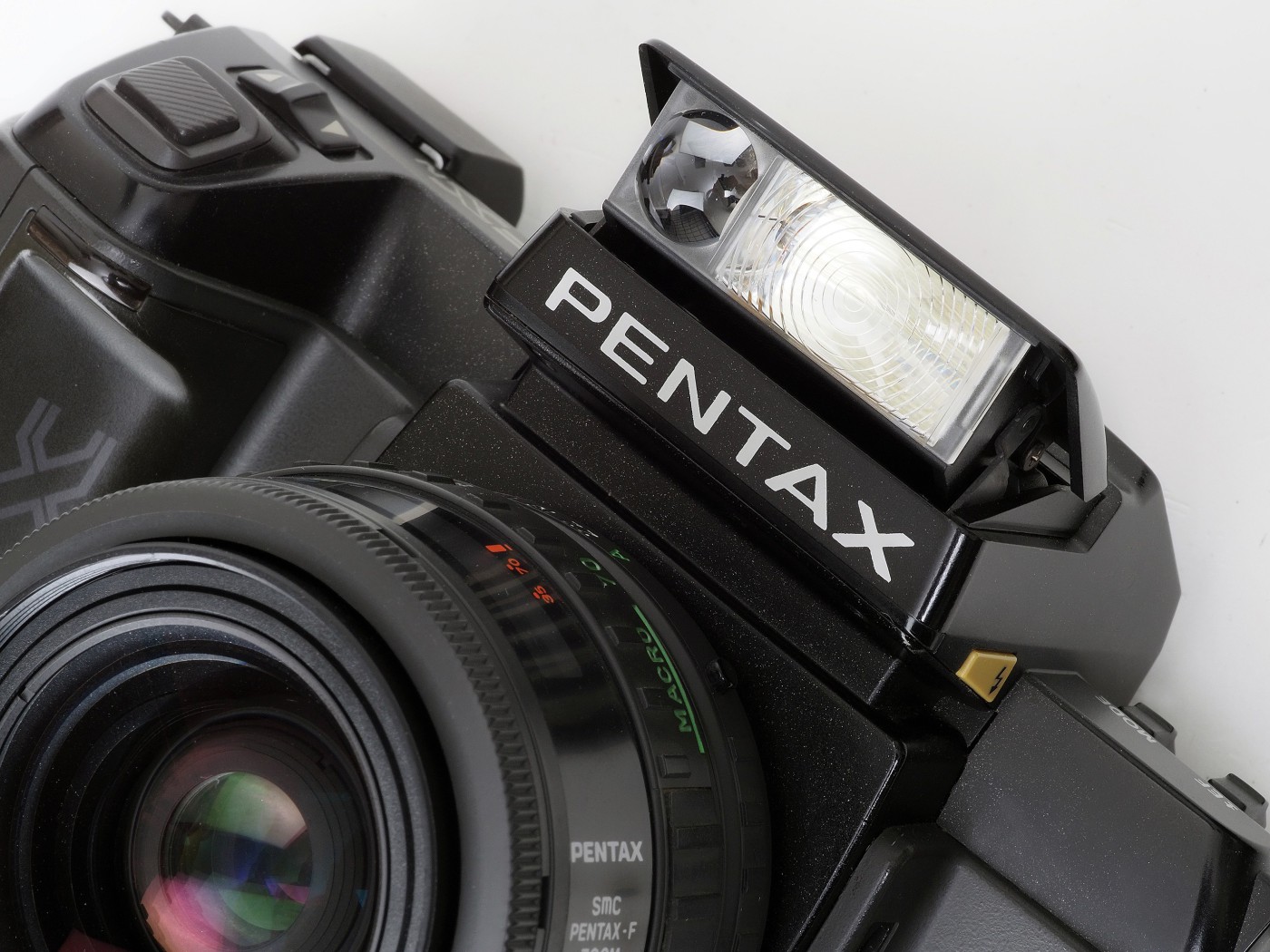 赤城耕一：第15回 中古市場で超絶な不人気廉価カメラ、ペンタックス