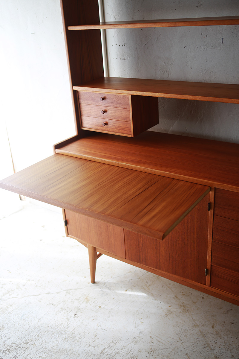 Open Shelf from Sweden | phono | 金沢 北欧 中古家具 / デンマーク