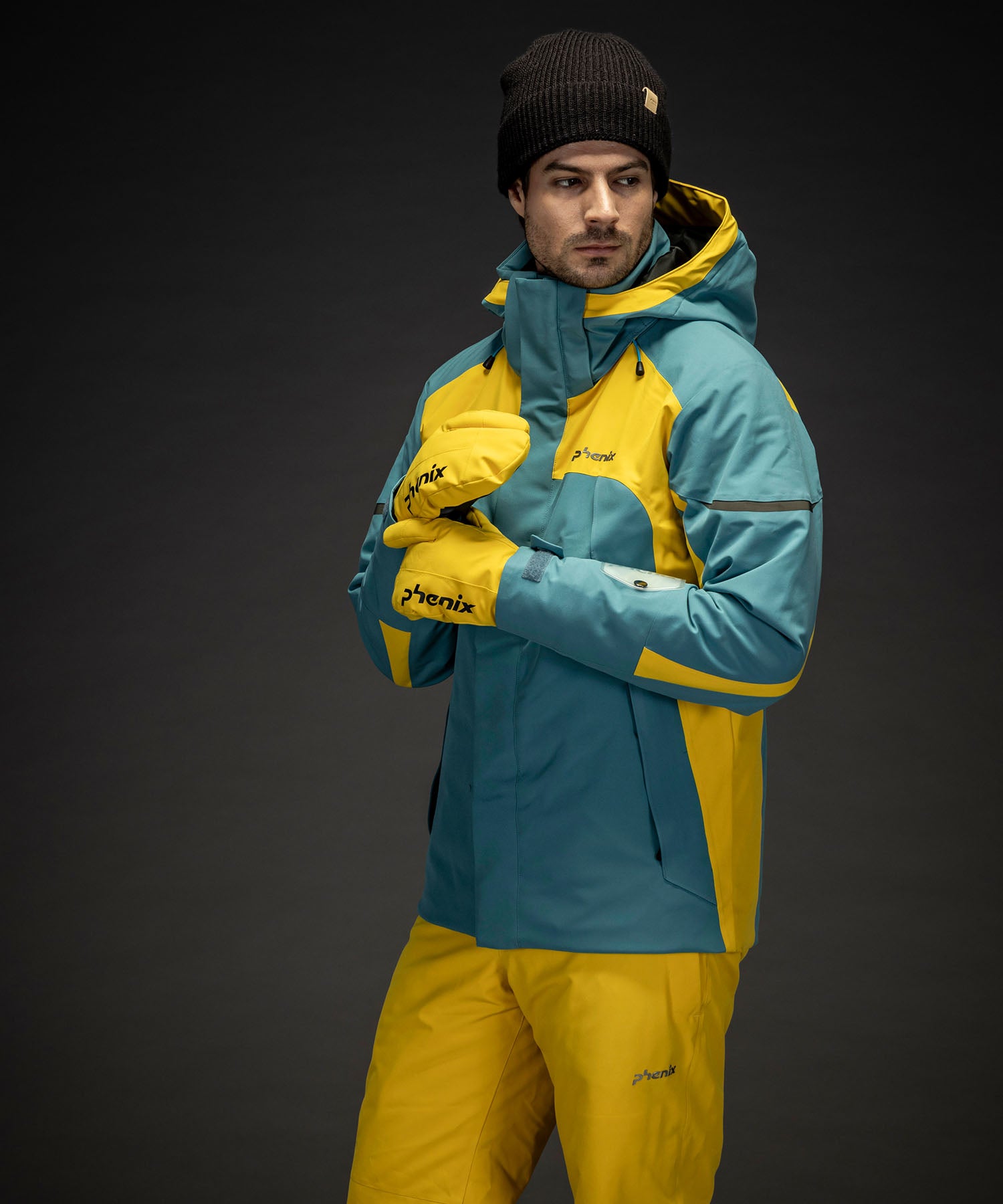 トムヤム】#S8✨ellesse phenix✨スキーウェア 上L下 M トムヤム】#S8