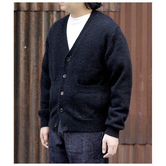 バトナー BATONER ピュアモヘア100％ Vネックカーディガン PURE