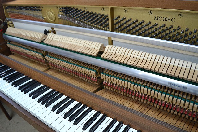 ヤマハ 中古ピアノ 品番 MC108C アップライトピアノ リフレッシュ済